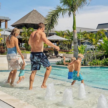 Crowne Plaza Fiji Nadi Bay Resort & Spa, An Ihg Hotel Exteriör bild