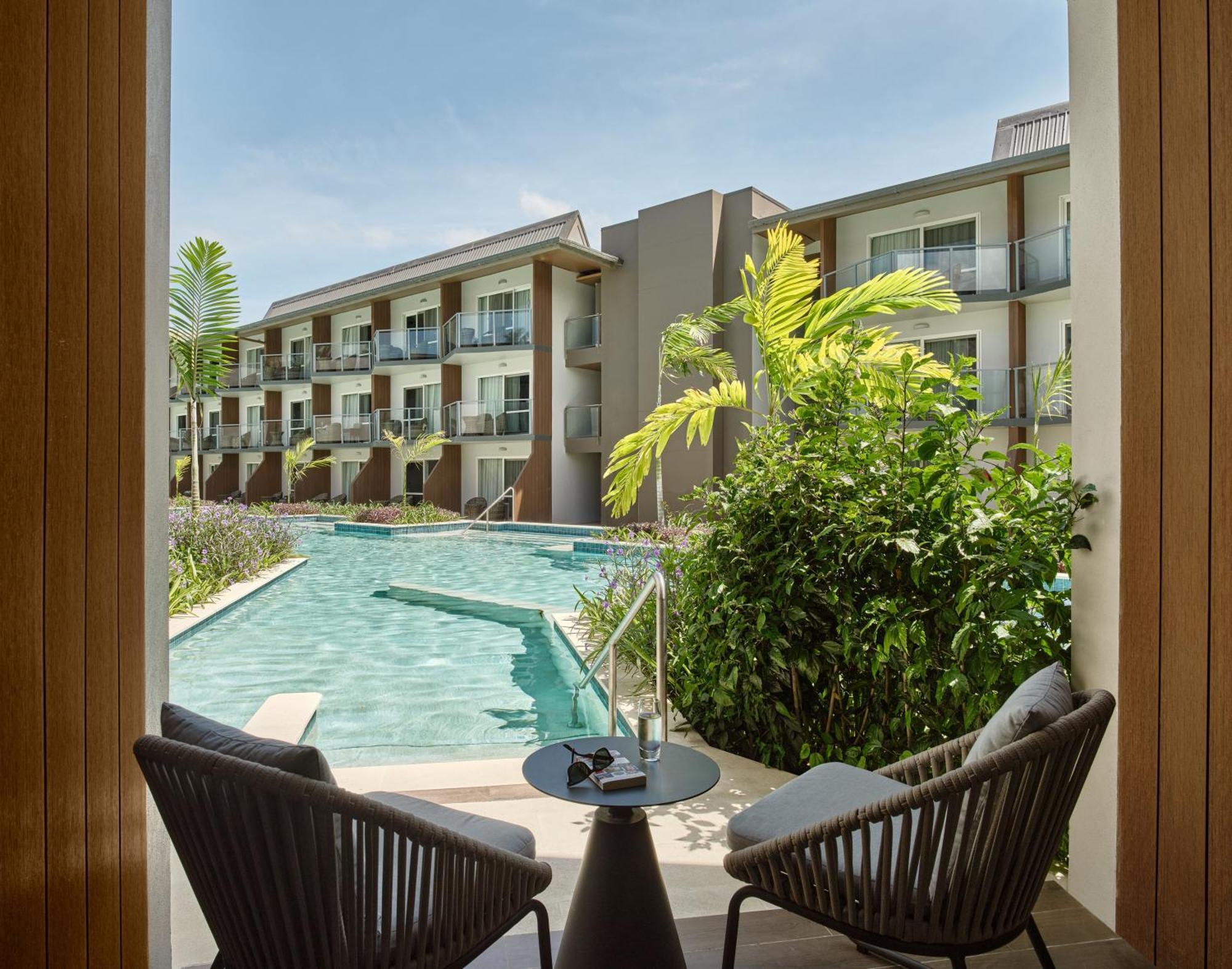 Crowne Plaza Fiji Nadi Bay Resort & Spa, An Ihg Hotel Exteriör bild